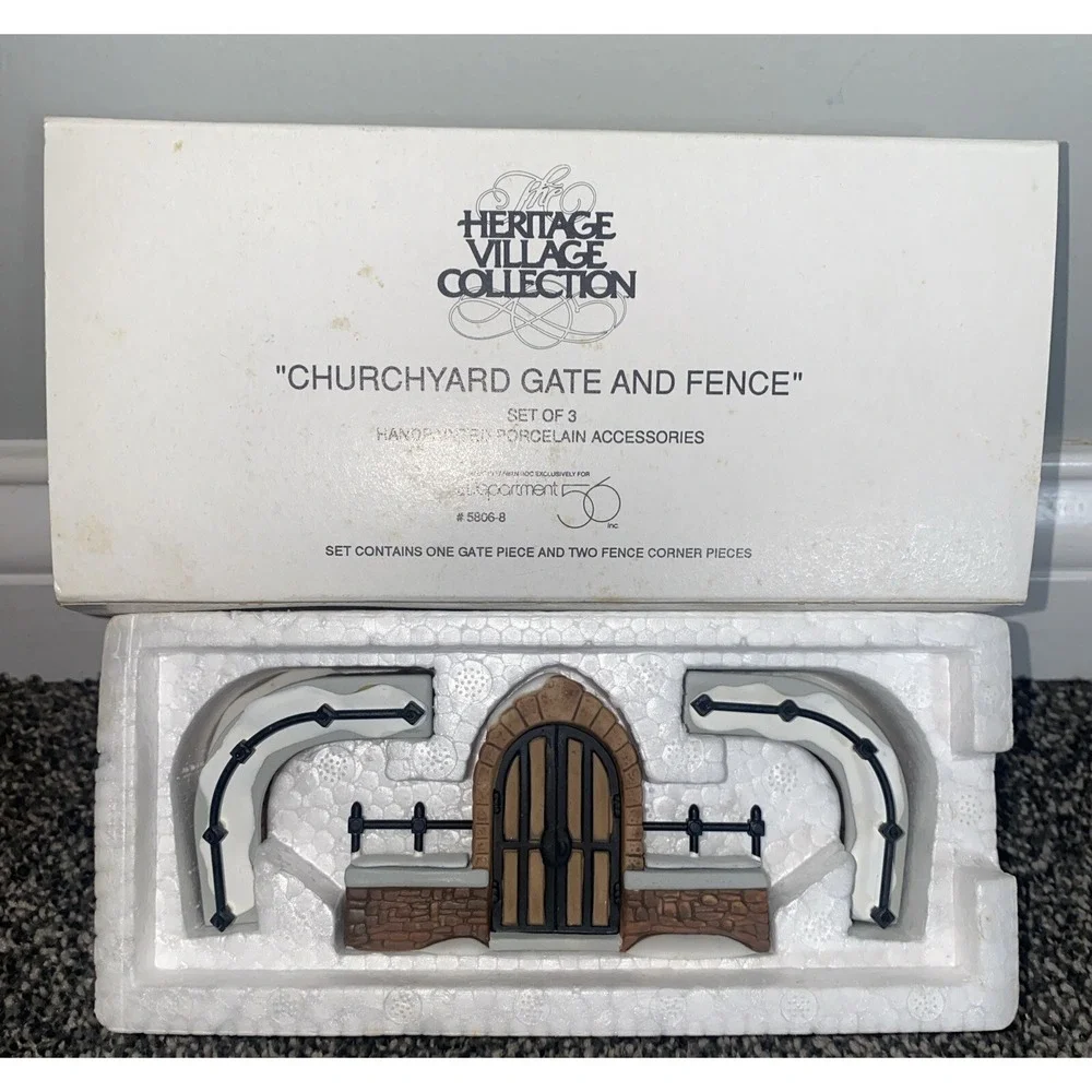 Dept 56 "Churchyard Gate and Fence" Set of 3, Heritage Village Col #5806-8 - Picture 6 of 8